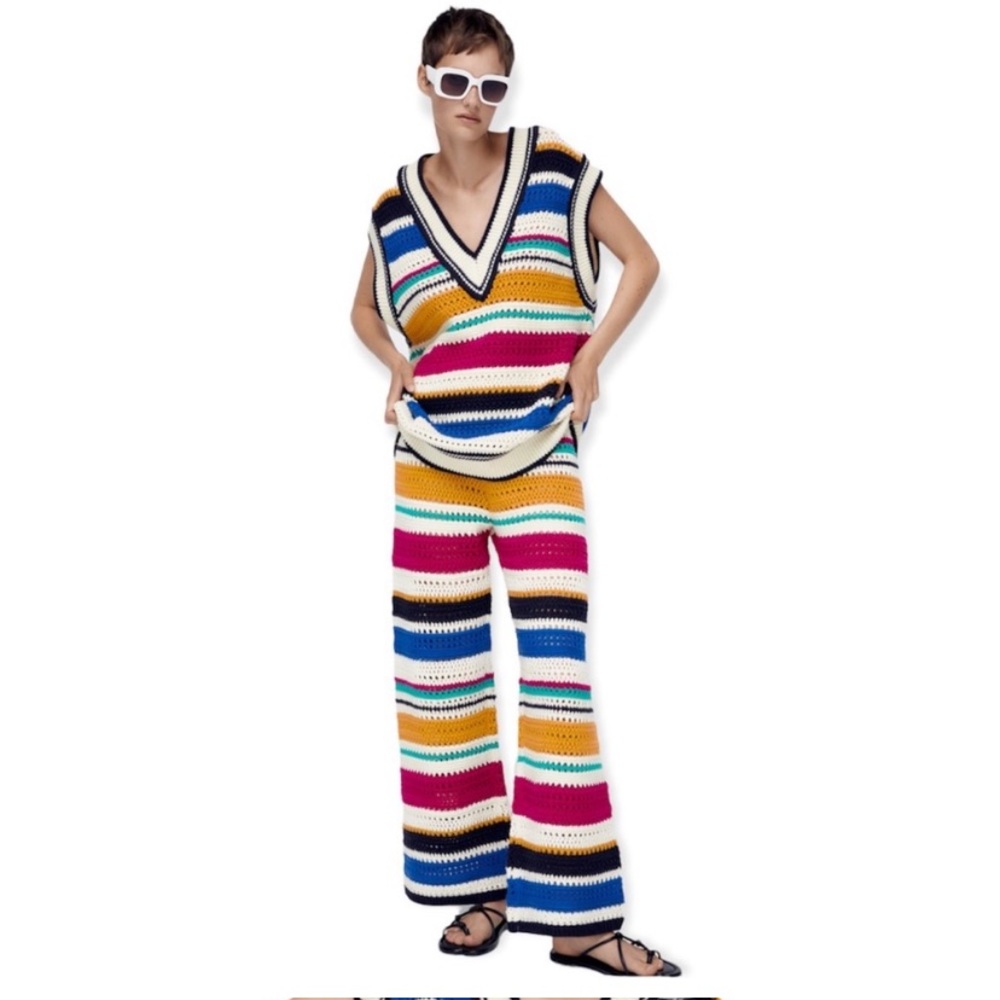 ZARA BLOGGER WHITE PINK BLUE MULTI-COLOR KNITTED CROCHET STRIPED WIDE LEG PANTS